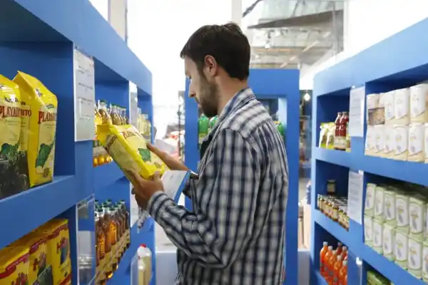 Milei plantea que, en 2026, la inflación seria del 0,8% de promedio mensual