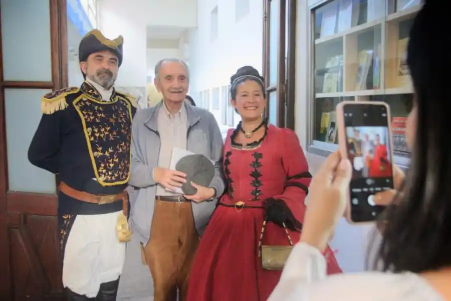 RECUERDO. Los visitantes se llevaron fotos únicas.