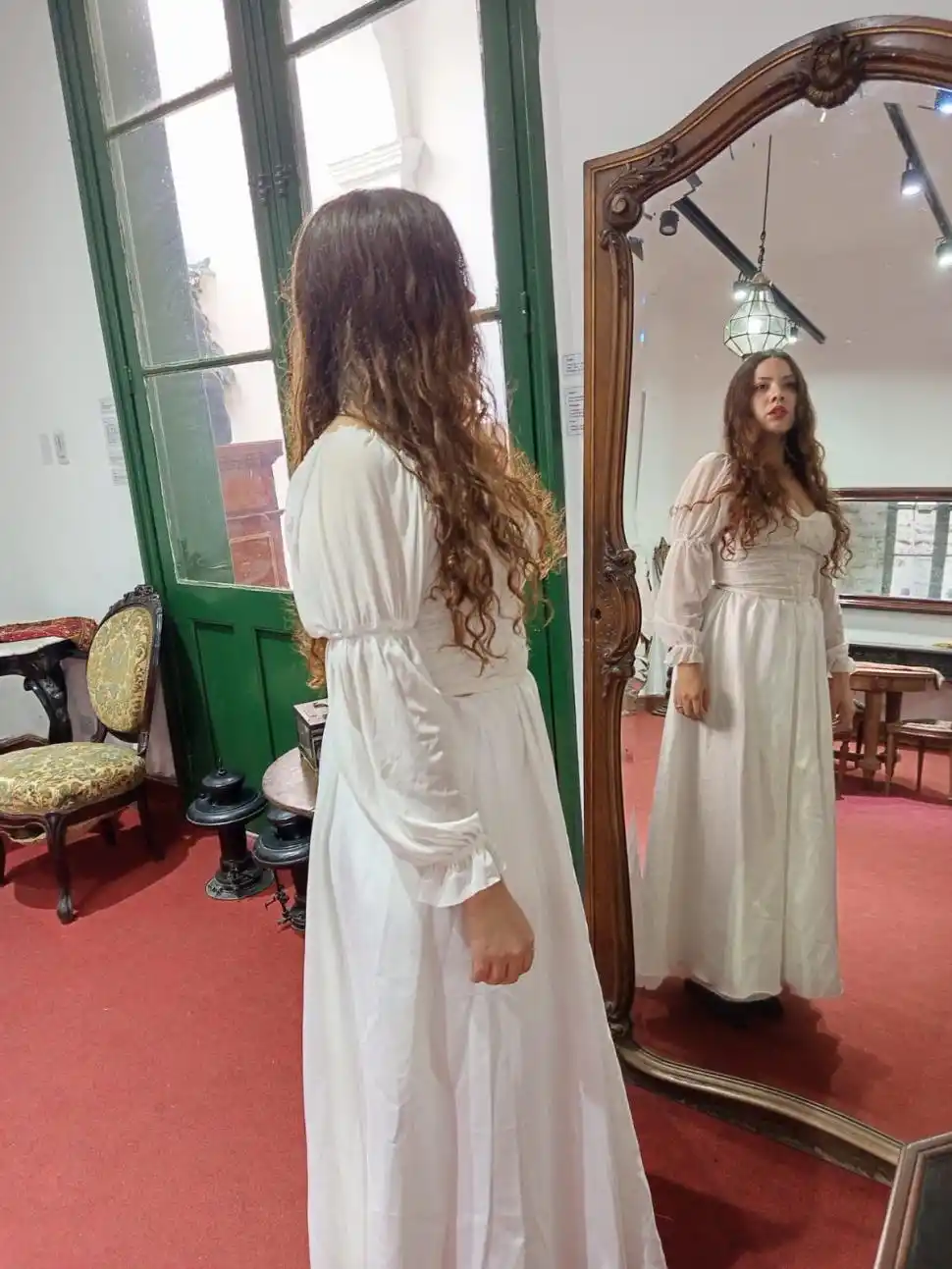 ENSAYO ABIERTO. “La dama pálida” evoca a una duquesa asesina.