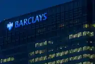 Barclays alerta por el estado de las reservas del Banco Central y cuestiona la explicación de Caputo