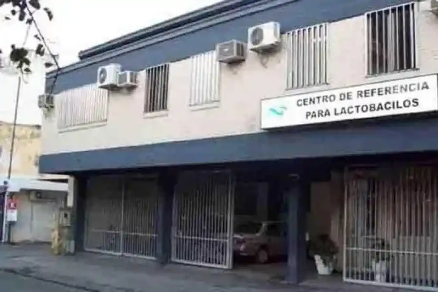 ALGUNAS UNIDADES EJECUTORAS DEL CONICET. Allí se desempeña gran parte de la comunidad científica. Hay 17 en total, más los laboratorios y espacios independientes.