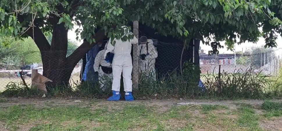 Hallan sin vida a un acusado de abusar de su nieta