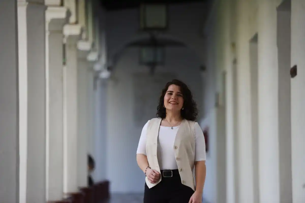 ALUMNA DESTACADA. Anael Olguín, de 22 años, alcanzó el mejor promedio de la Facultad de Ciencias Jurídicas, Políticas y Sociales con 9,51.