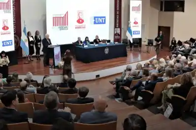 La UNT inauguró el XVI Congreso Argentino y XII Iberoamericano de Derecho Societario