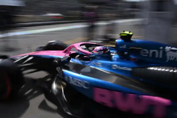 Colapinto terminó último en la segunda prueba libre en Bakú