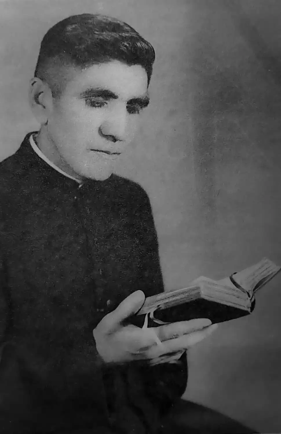 JOVEN. Se ordenó como sacerdote a los 26 años.