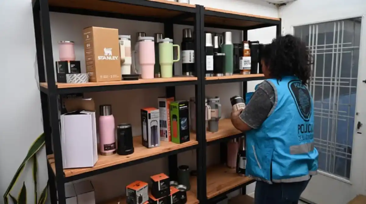 Secuestraron más de 12.000 termos y mates truchos por $500 millones: eran peligrosos para la salud