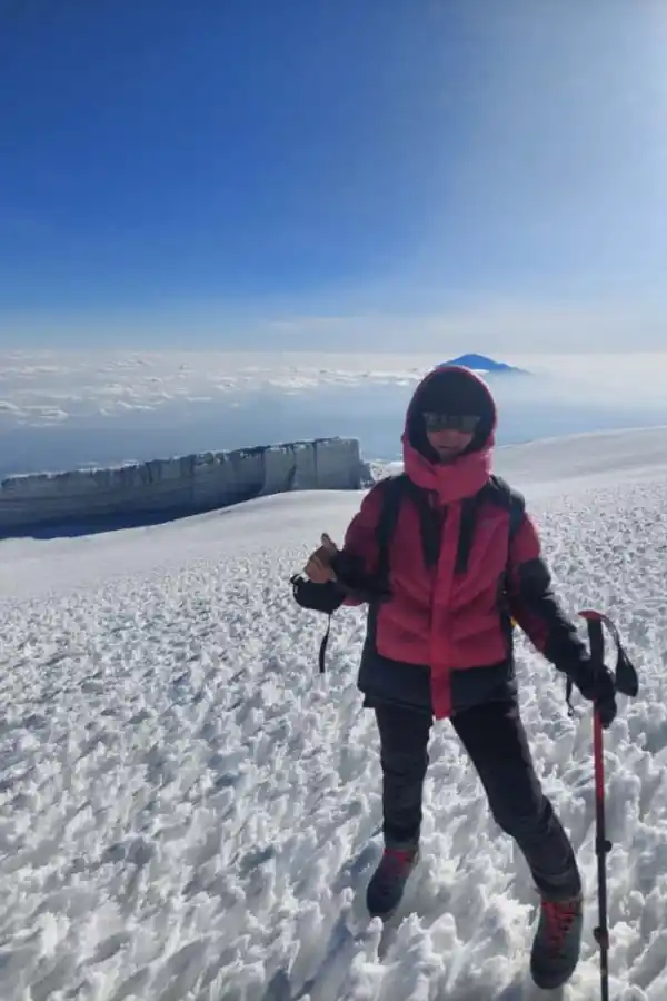 Una tucumana conquistó el Kilimanjaro, la cumbre conocida como El techo de África