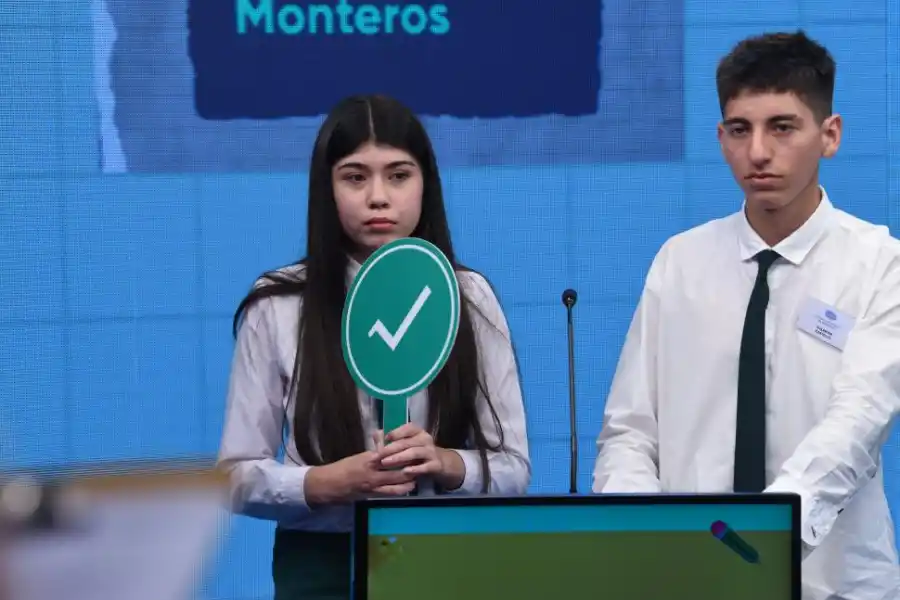 El desempeño de los participantes de la semifinal en cada bloque