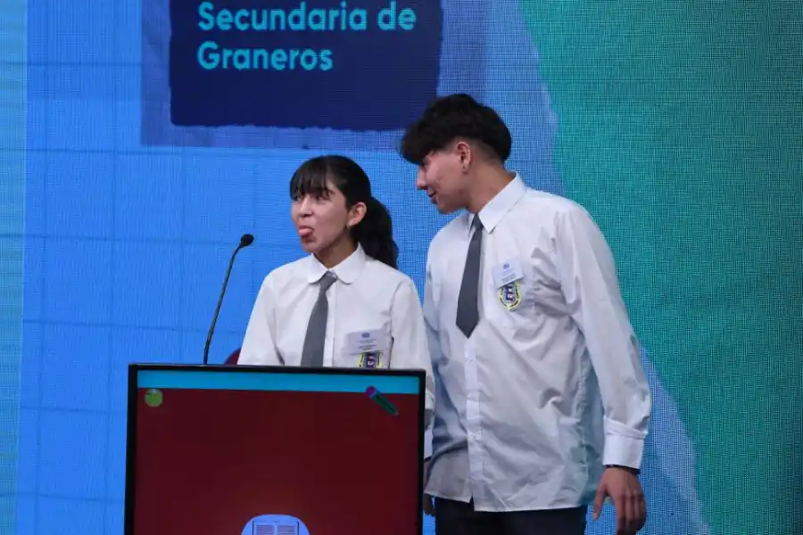 SIMPATÍA. Ana Gabriela demostró su gracia y buen humor.