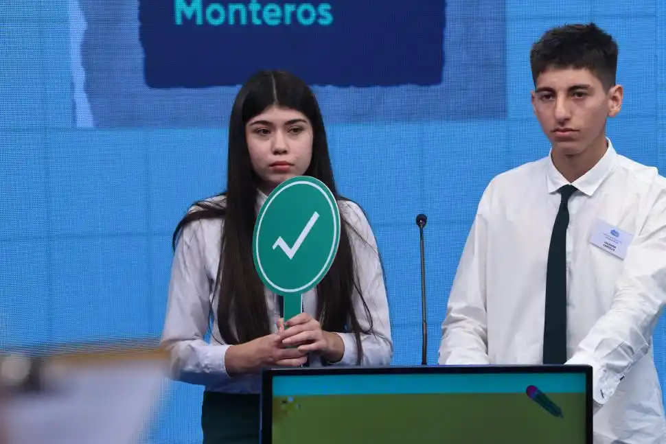 El desempeño de los participantes de la semifinal en cada bloque