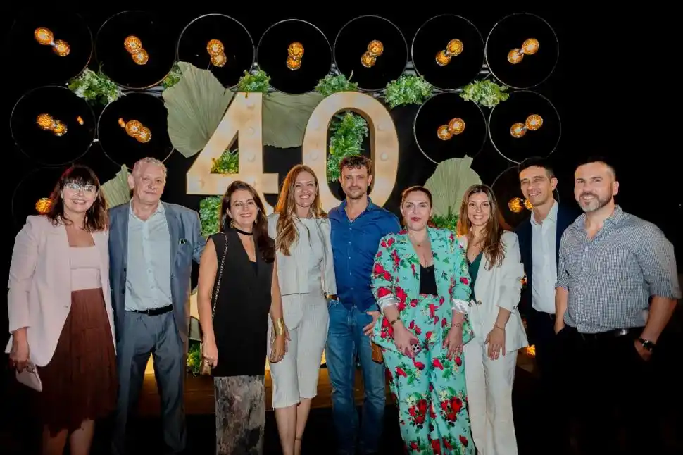 LA GACETA. Patricia Ribone, Federico van Mameren, María Ana Padilla, Carolina Servetto, Gonzalo Paz Posse, Alejandra Barros, Julieta Asaf, Pablo Hamada y Javier García Hamilton.