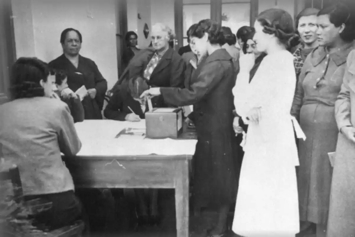 HISTÓRICO. El 23 de septiembre de 1947, después de una larga sesión en el Congreso Nacional, la Ley 13.010, conocida desde entonces como Derechos Políticos de la Mujer, vio la luz.