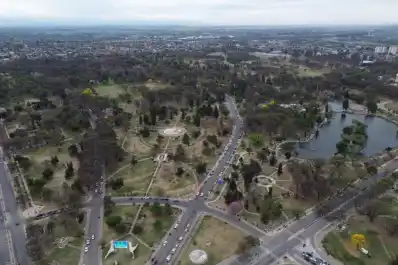 Inicio de la primavera sin multitudes y con un parque 9 de Julio sustentable