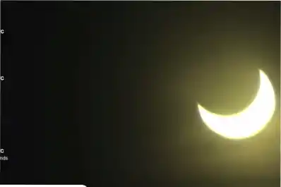 Eclipse solar parcial profundo: las impresionantes imágenes del último evento astronómico destacado del año