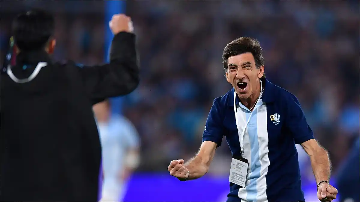 Costas reconoció que la convocatoria de Cambeses a la Selección lo movilizó