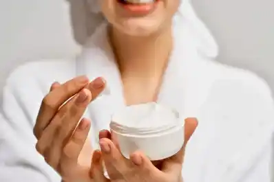 “Es imposible garantizar su seguridad”: Anmat prohibió 10 maquillajes y cremas para el rostro