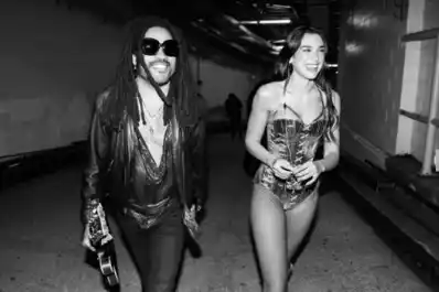 Lenny Kravitz sorprendió al subir a cantar con Dua Lipa en Nueva York