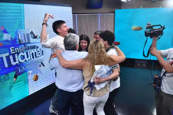 La comunidad educativa de la Técnica N°1 de Monteros valoró la final alcanzada en Enseñame Tucumán por dos de sus estudiantes