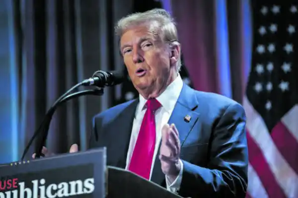 Trump justificó la millonaria ayuda a Argentina: Se están muriendo, no tienen dinero