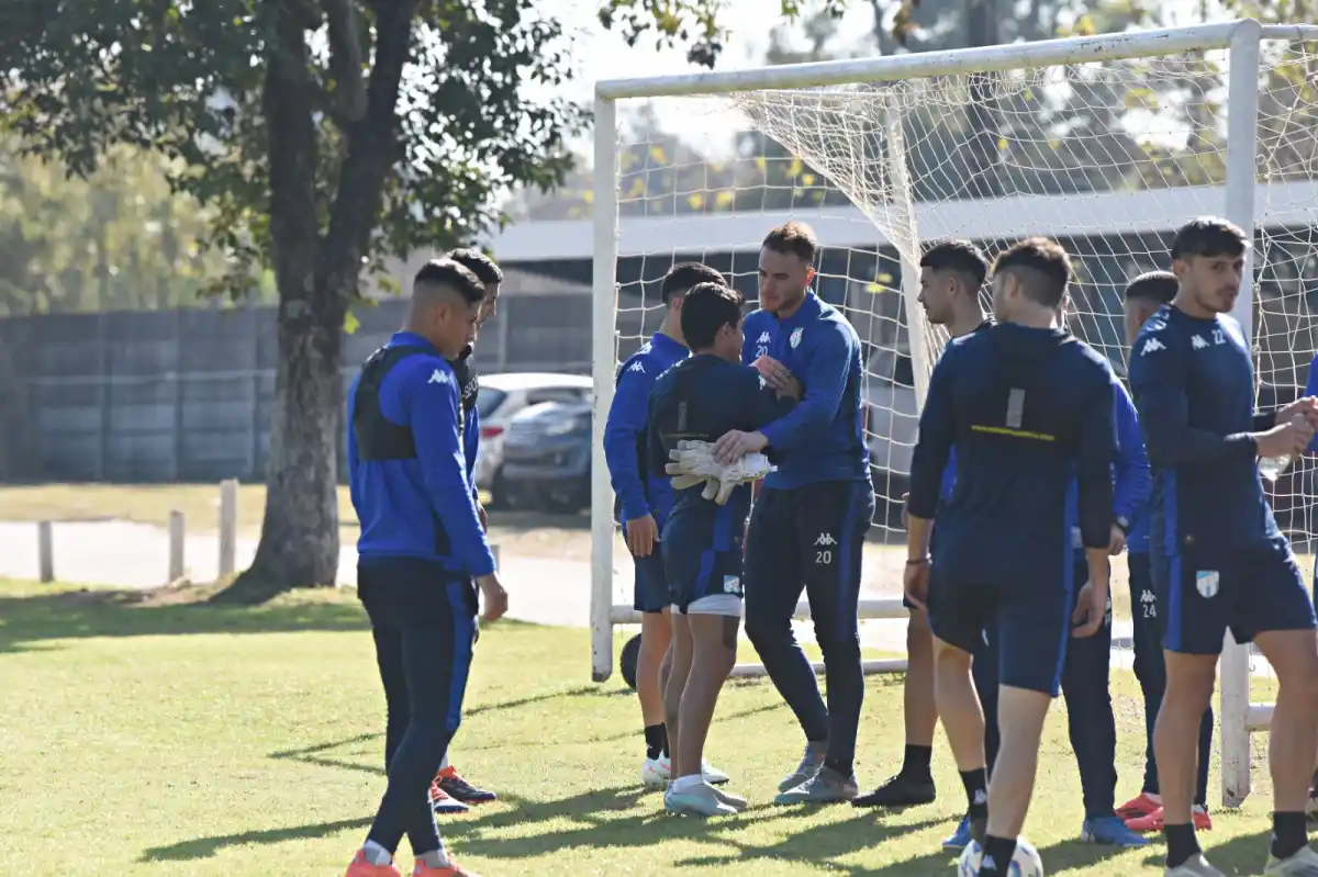 Patricio Albornoz bajará a la Reserva para enfrentar a Platense.