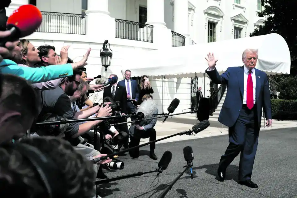 Cuando los autócratas convierten a la prensa en enemigo