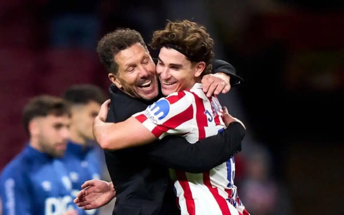 Tras su hattrick, Julián Álvarez rompió el silencio: qué dijo en realidad y la reacción de Simeone