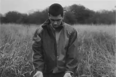 Milo J estrenó La vida era más corta, un álbum que acerca las tradiciones a la actualidad