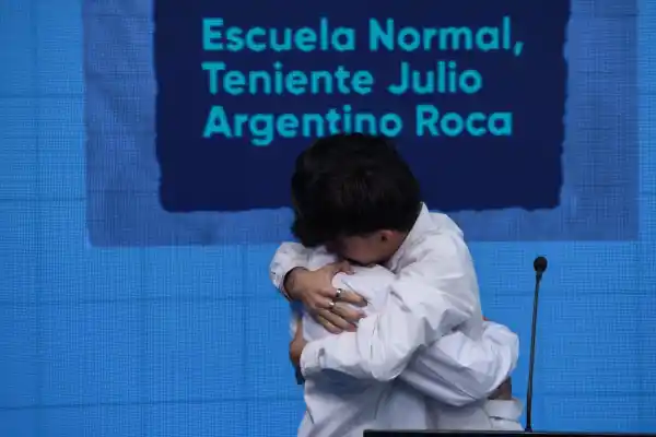 Enseñame Tucumán: los chicos de la escuela Normal Julio A. Roca se consagraron campeones y su curso viajará a Carlos Paz