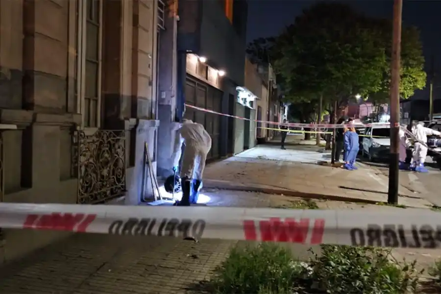 INVESTIGACIÓN. Los peritos deberán establecer mediante la autopsia las causas que la muerte de la mujer.