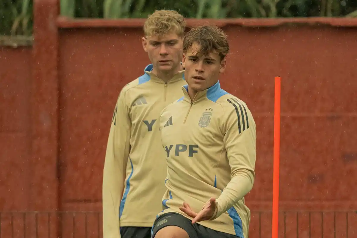 Álvaro Montoro será el 10 de la Selección Sub-20.