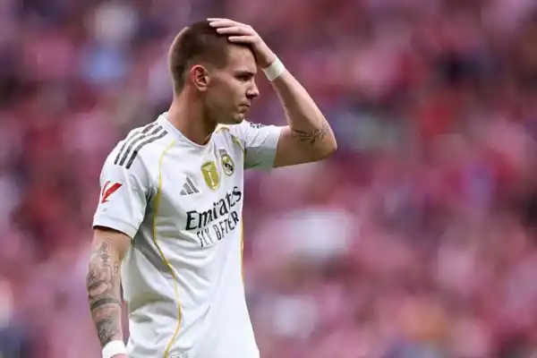 El polémico gesto de Franco Mastantuono frente al Colchonero: amonestado en la derrota del Real Madrid