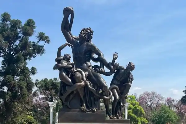 Protegerse de los tucumanos no es cosa fácil