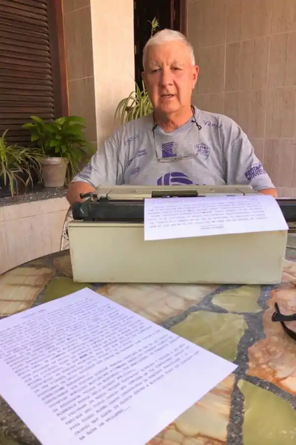 TULIO OTTONELLO. Conocer íntimamente Monteros, donde nació en 1938, fue su propósito desde sus iniciales estudios en los 60. Fue el autor de los primeros libros sobre la historia local.