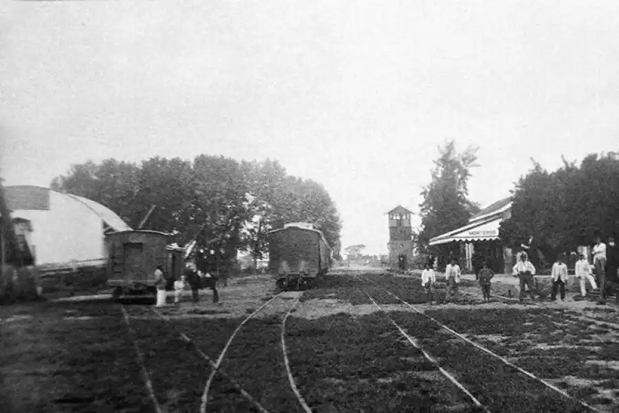 EL TREN EL PROVINCIAL. Llegó a Monteros en 1889