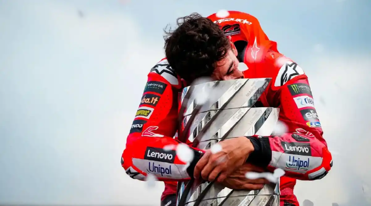 EMOCIONADO. Mar Márquez obtuvo toda la gloria con Ducati. FOTO TOMADA DE MOTOGP.COM
