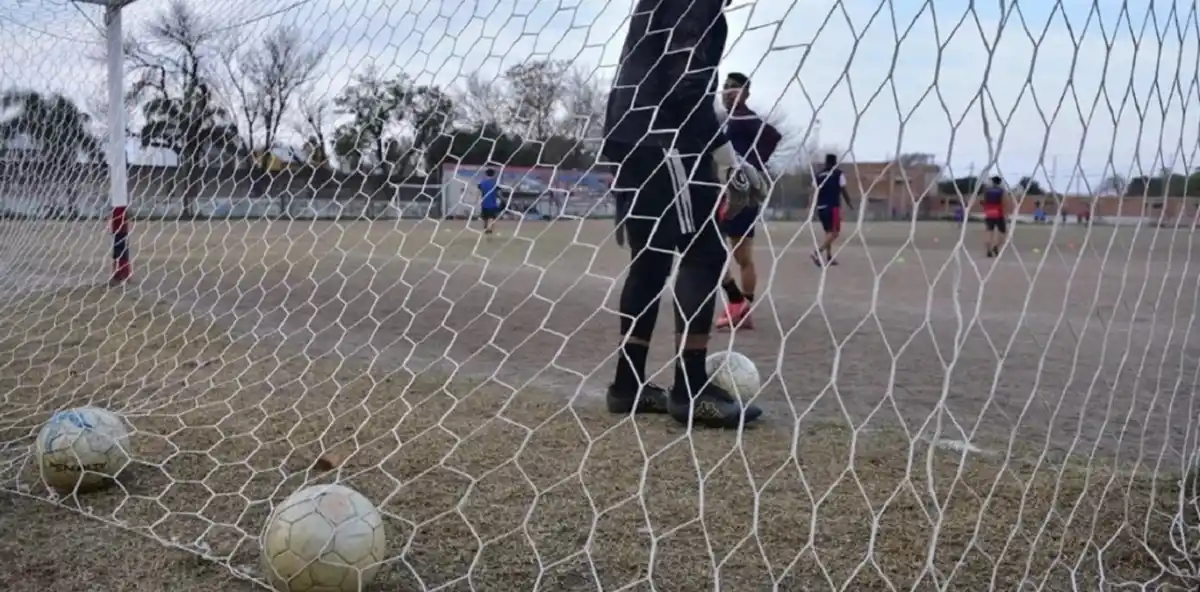 Tragedia en el deporte argentino: tres muertes súbitas en partidos amateurs durante el fin de semana