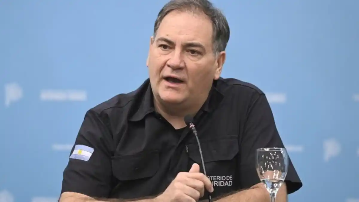 Triple femicidio: el ministro de Seguridad bonaerense reveló cómo operaba la banda de “Pequeño J”