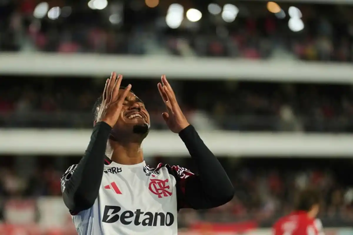 Samuel Lino llegaría con lo justo a la ida frente a Racing.