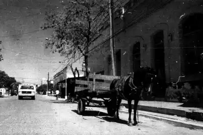 Recuerdos fotográficos: 1995. La Cocha respira aire de pueblo y de ciudad
