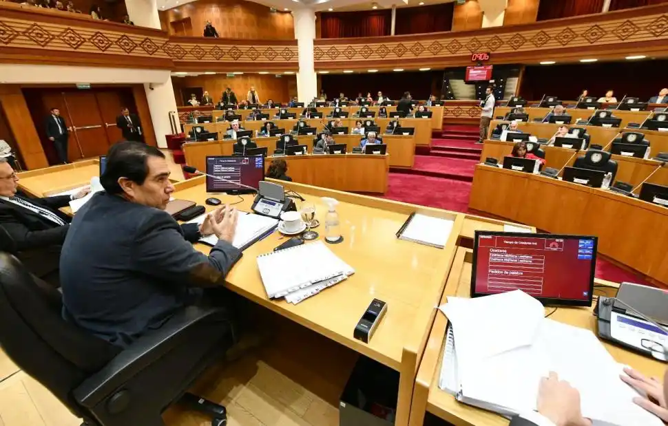 CON EXPERIENCIA. Mansilla quedó a cargo de la Cámara durante más de 500 días, cuando Manzur fue a la Nación y Jaldo asumió la Gobernación.