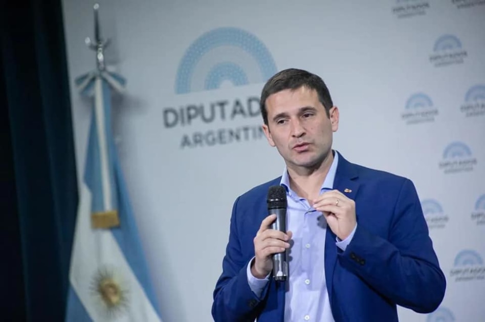 Federico Pelli acusó a sectores políticos de financiar una “campaña sucia” en Tucumán