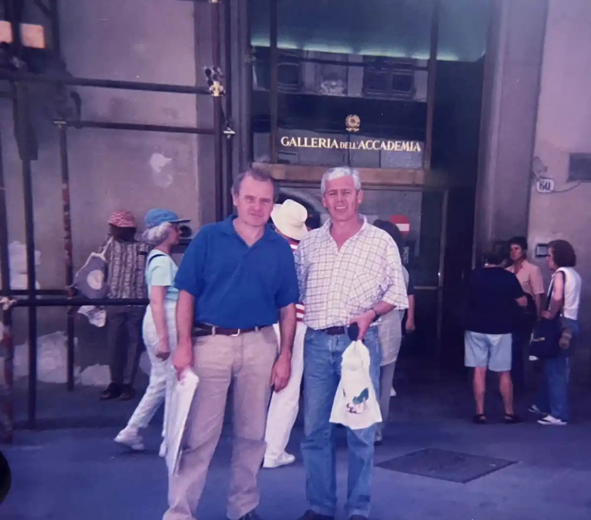 Llegó a Tucumán por el fútbol, se quedó por el amor a la docencia y para formar su familia