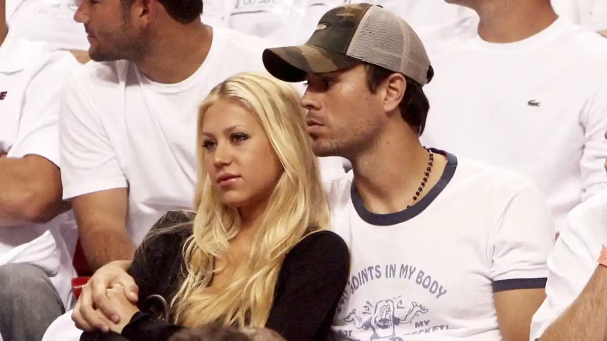 Cómo es la vida privada de Enrique Iglesias y Anna Kournikova, mientras esperan su cuarto hijo