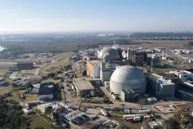 Milei firmó el decreto para privatizar Nucleoeléctrica Argentina