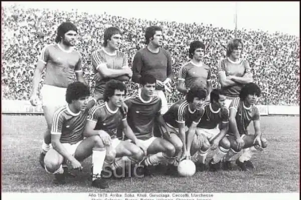 Llegó a Tucumán por el fútbol, se quedó por el amor a la docencia y para formar su familia