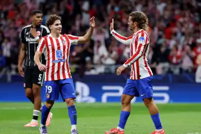 Hace todo bien: Julián Álvarez estiró su racha goleadora y en España hablan maravillas