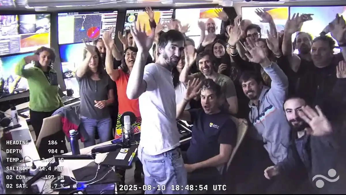 STREAMING. Vuelve la transmisión del Conicet al fondo del mar, con un equipo de científicos marinos argentinos y extranjeros.