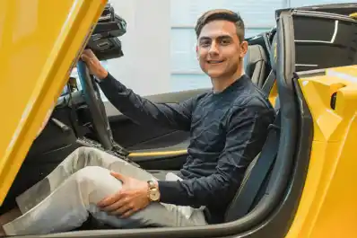 De cuánto es la fortuna de Paulo Dybala y cómo disfruta su mejor momento personal