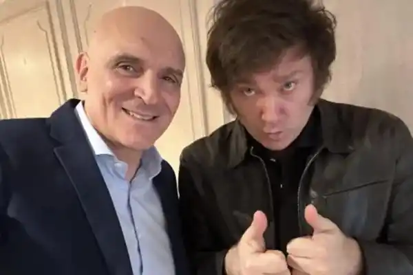 En medio de la polémica, Milei reiteró su apoyo a Espert y atacó a sus detractores